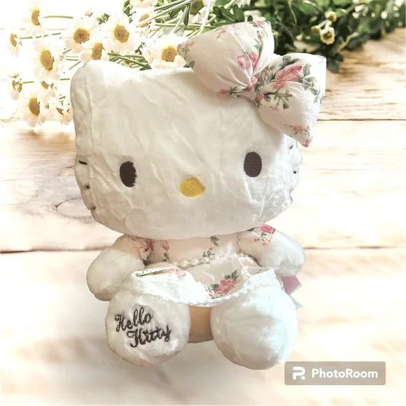 Hello Kitty Stuff Toy - Picture 2 of 5